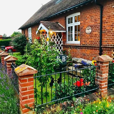 St.Catherine'S Cottage, The Old School House Long Melford Bagian luar foto